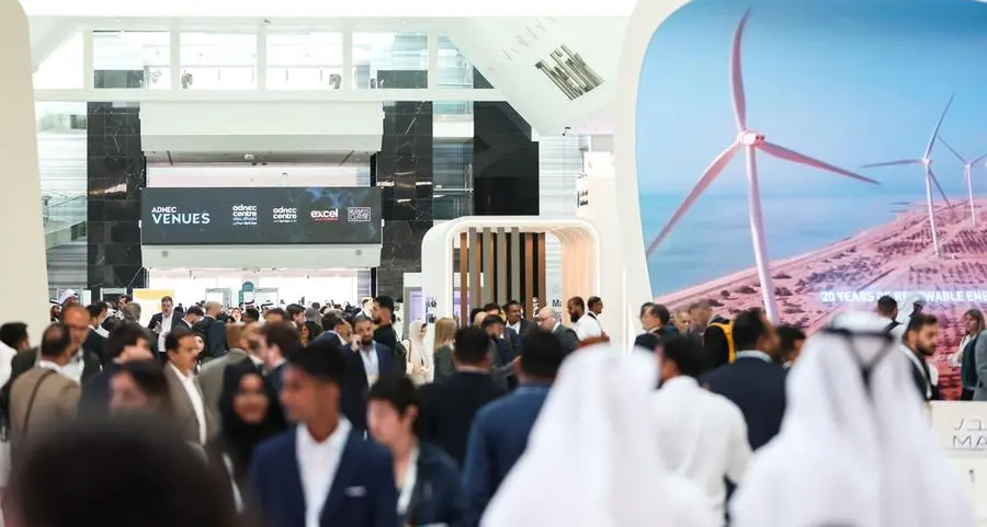 القمة العالمية لطاقة المستقبل تحقق حضوراً دولياً واسعاً بمشاركة أكثر من 51 ألف زائر من 124 دولة وما يزيد عن 500 جهة عارضة