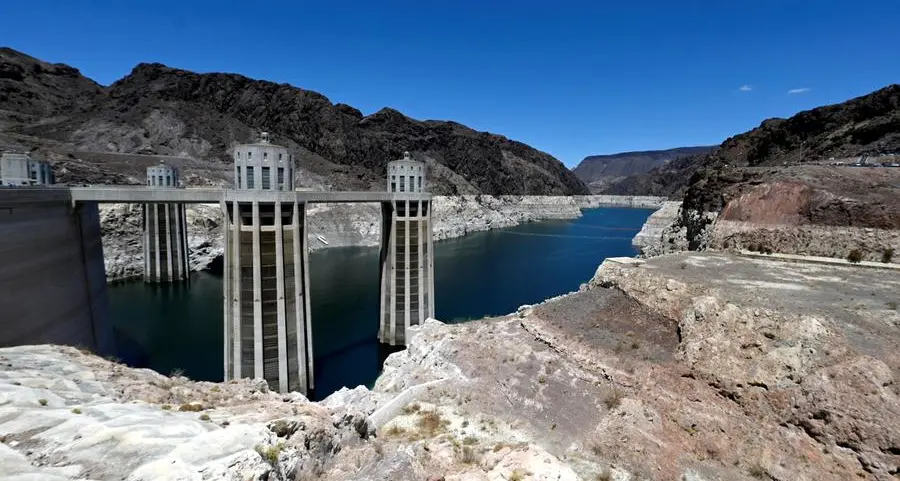 China to build world's largest hydropower dam in Tibet