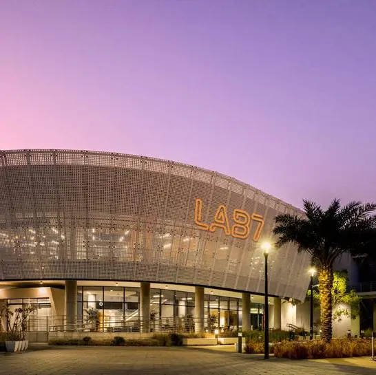 LAB7 backs Homeostasis to advance CO2 conversion into synthetic graphite