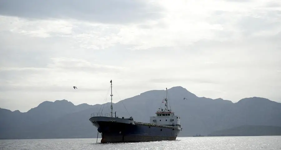 Deadline passes for US blockade of Hormuz, Iran threatens to retaliate against Gulf neighbours