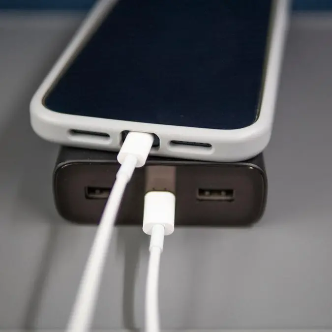 Emirates updates safety rules for power bank use onboard