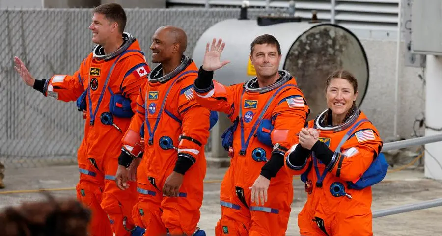 NASA's moon mission tests aerospace old guard as SpaceX, Blue Origin hover