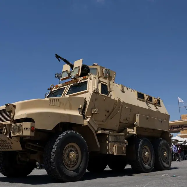 Egypt’s Military Production Minister inspects Abu Zaabal chemical company