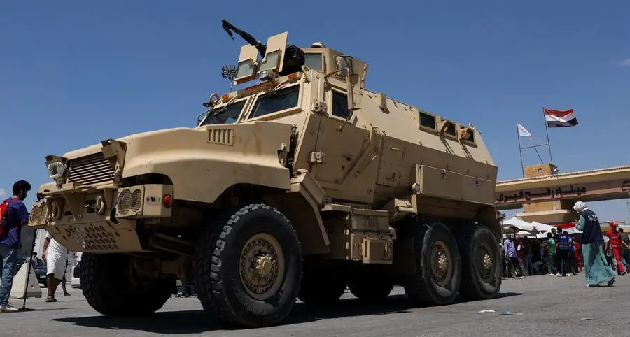 Egypt’s Military Production Minister inspects Abu Zaabal chemical company