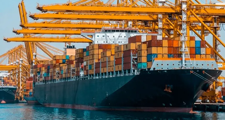 PCFC ensures continuous supply of provision and fuel to ships at Dubai Ports and its anchorage areas