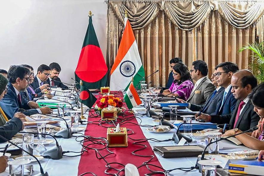 Bangladesh and India Foreign Secretaries Meet to Address Tensions Post-Hasina Exile