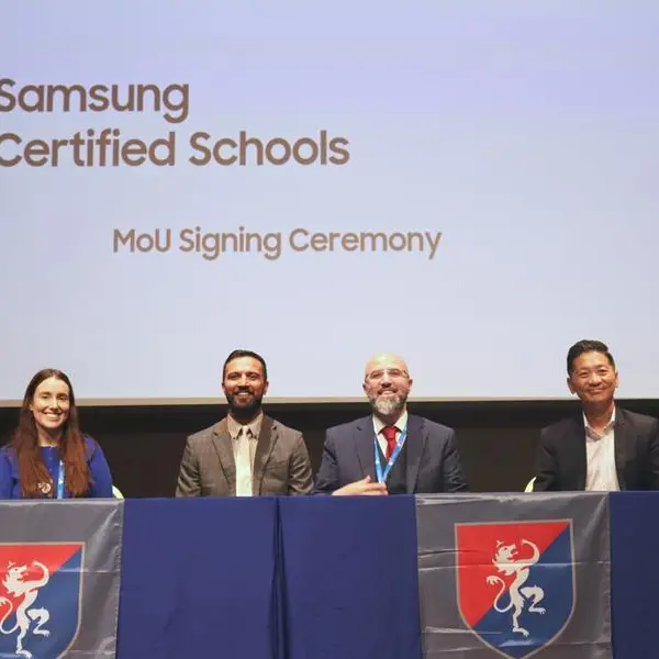 Samsung and GEMS Founders School Al Mizhar sign MoU to join Samsung Certified Schools program in the UAE