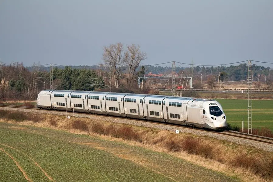 Alstom's Avelia Horizon double-deck high-speed train (CERHENICE, RÉPUBLIQUE TCHÈQUE. FÉVRIER 2023.TGV M / Avelia horizon first train - speed tests in Velim.