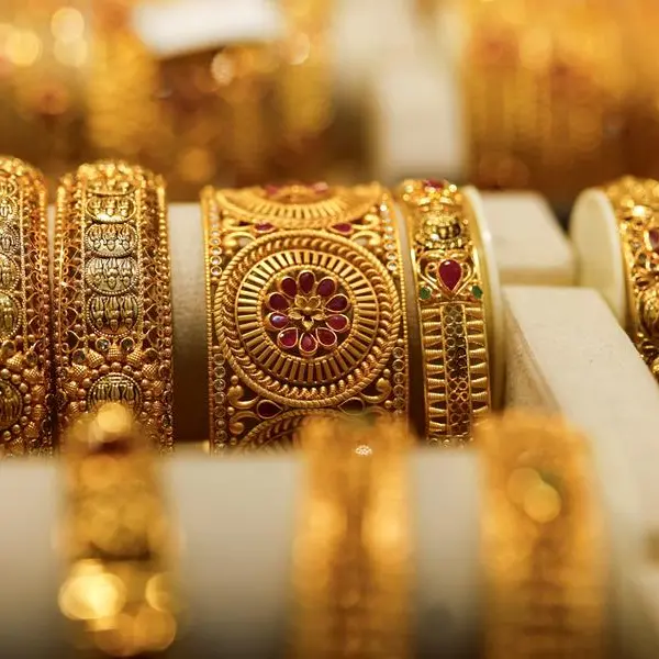 Gold steadies with MidEast conflict in focus after Trump pauses strike
