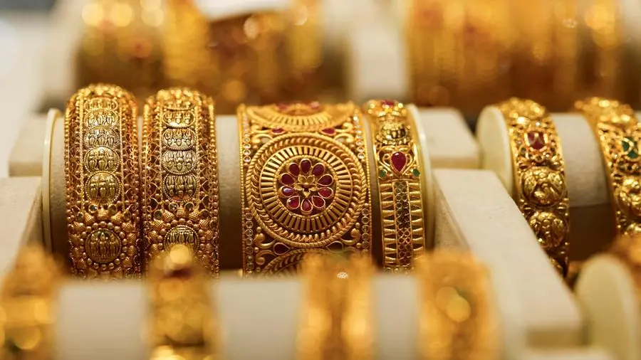 Gold steadies with MidEast conflict in focus after Trump pauses strike