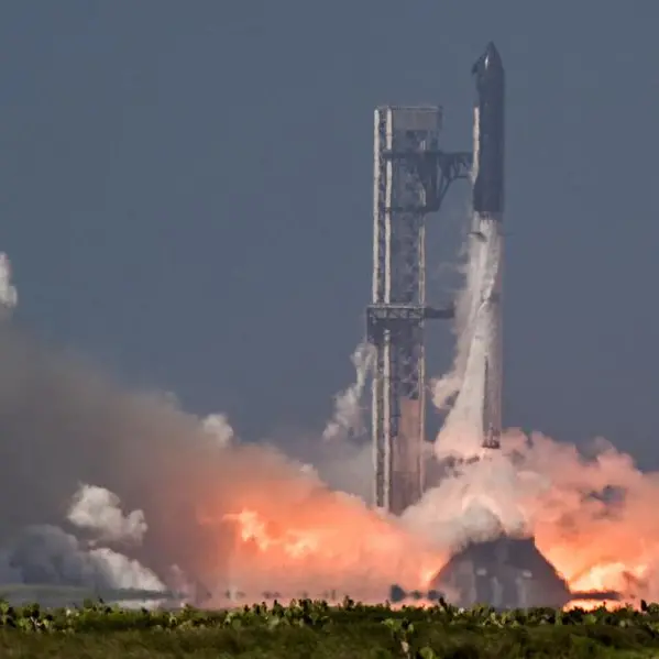 SpaceX's Starship flight hits most targets in pre-IPO test