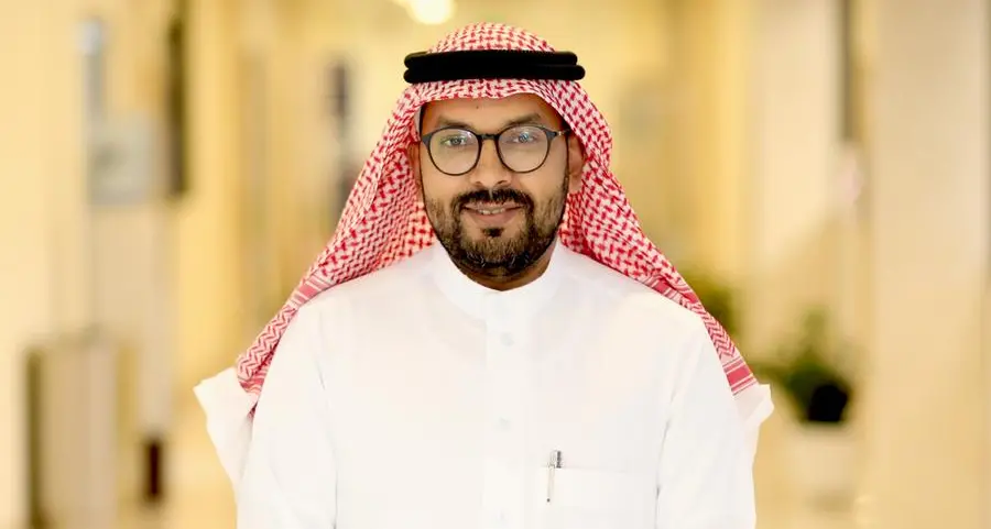 عميد كلية الطب بجامعة الخليج العربي يؤكد الالتزام بتخريج كفاءات طبية قادرة على مواجهة التحديات الصحية المعاصرة