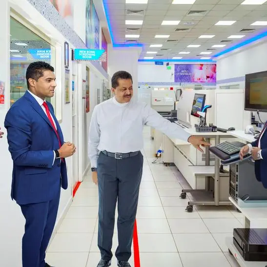 مختبرات ثومبي ،أكبر شبكة مختبرات أكاديمية تحتفي بمرور 25 عاماً في دولة الإمارات العربية المتحدة