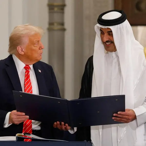 Trump says Qatar will invest $10bln in US airbase