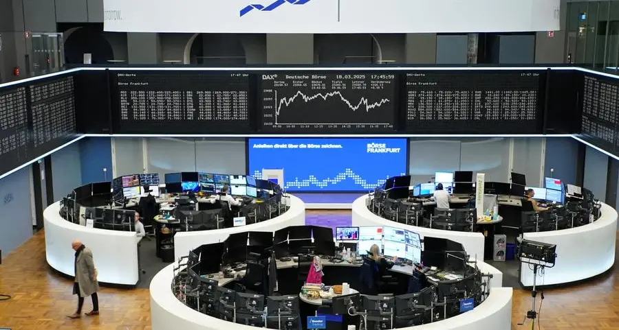 European shares fall; US Fed rate verdict in focus