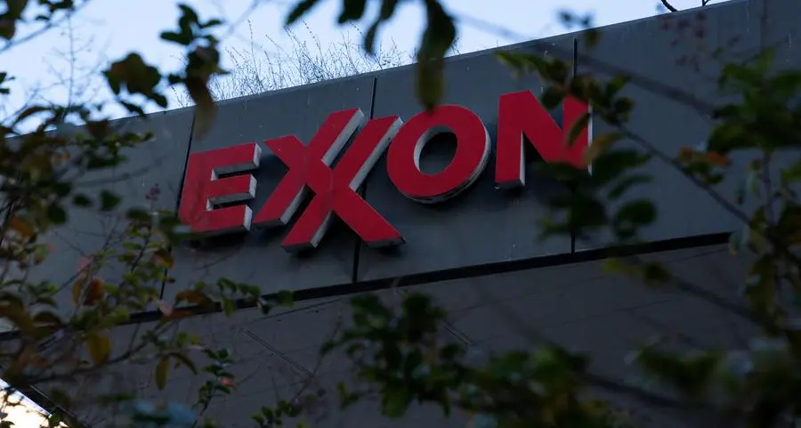 Mozambique says construction of Exxon LNG project will start in 12-18 months