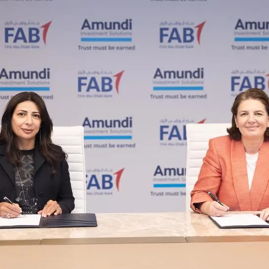 بنك أبوظبي الأول و\"أموندي\" يبرمان شراكة استراتيجية لتوسيع نطاق حلول الاستثمار في دولة الإمارات