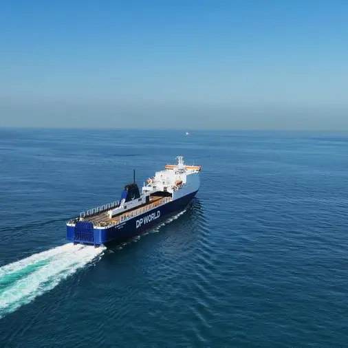 \"دي بي ورلد\" تطلق خدمة جديدة للنقل البحري بين دبي والعراق بمدة عبور 36 ساعة لخفض تكاليف وأوقات الشحن