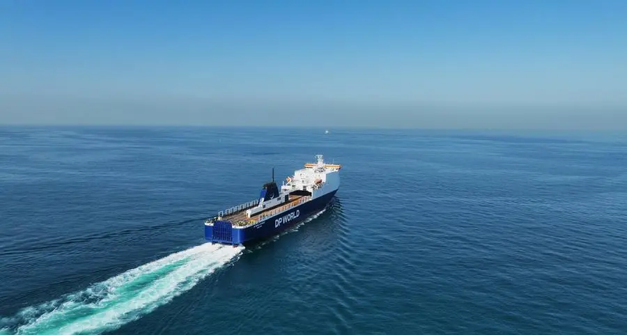 \"دي بي ورلد\" تطلق خدمة جديدة للنقل البحري بين دبي والعراق بمدة عبور 36 ساعة لخفض تكاليف وأوقات الشحن