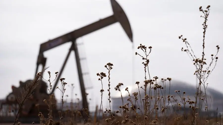 Oil dives on US-Iran hopes as stocks surge stalls