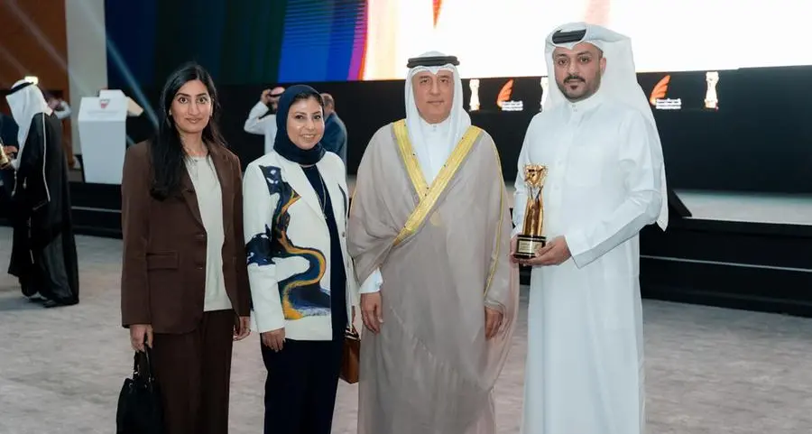 \"بنفت\" تحصد جائزة \"أفضل بيئة عمل للابتكار الرقمي\" ضمن جوائز التميز للحكومة الإلكترونية 2025