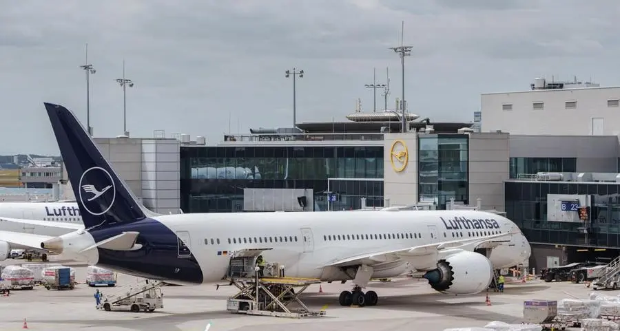 EU's number of air passengers up 8% to over 1bln in 2024