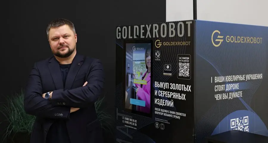 AI-driven ATMs target sceptical Russians to cash in their gold