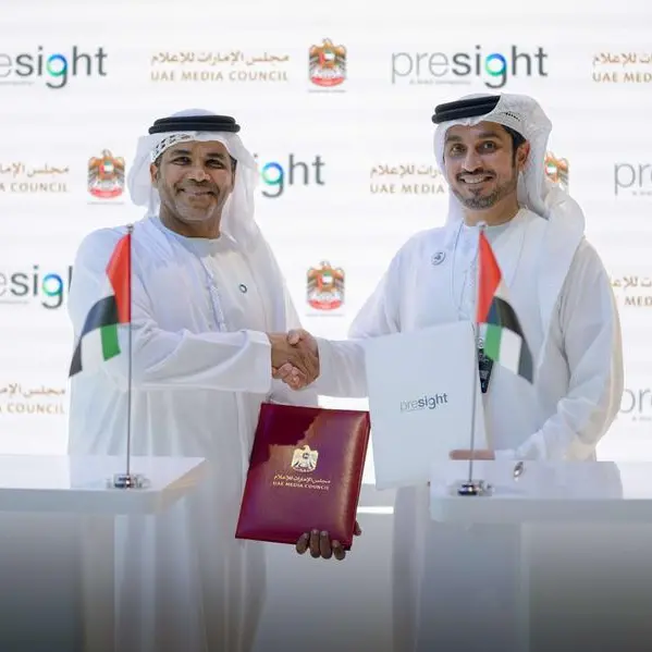 مجلس الإمارات للإعلام يوقّع عقداً مع بريسايت لإطلاق منصة ذكية لمنظومة الخدمات الإعلامية ومتابعة المحتوى الإعلامي بالذكاء الاصطناعي