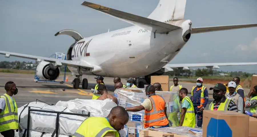Countries tighten travel rules as Ebola risk rises