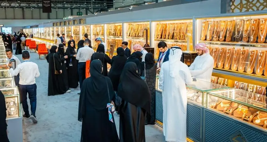 UAE: World’s longest diamond necklace set to break Guinness record