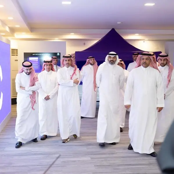 مجموعة stc تؤكد جاهزيتها الرقمية والتقنية خلال زيارة وزير الاتصالات وتقنية المعلومات