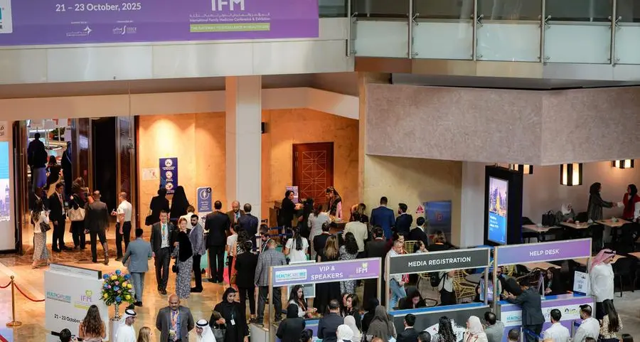 المؤتمر والمعرض الدولي لطب العائلة يطلق ورقة عمل استراتيجية رائدة لتعزيز الرعاية الصحية الأولية وتكامل التأمين الصحي في دبي