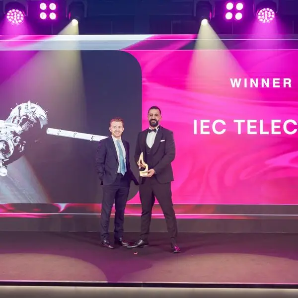 مجموعة IEC Telecom تفوز بجائزة مبادرة المسؤولية المجتمعية للعام, ضمن فعاليات Oil & Gas Middle East Awards 2026