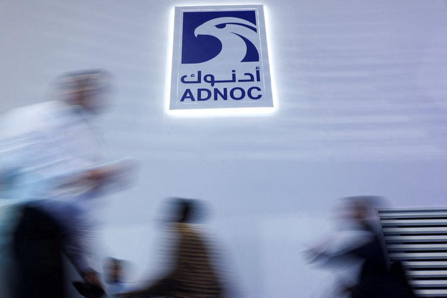 Abu Dhabi Crown Prince reviews ADNOC's business continuity and workforce protection plans