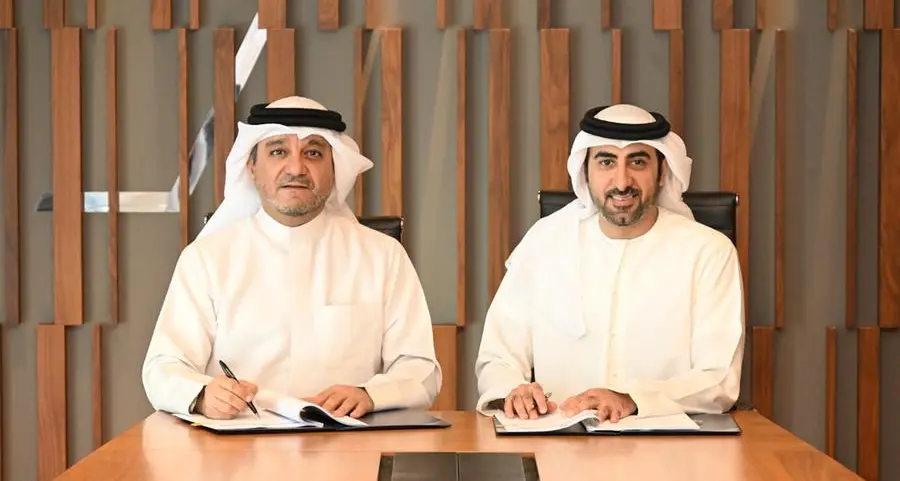 Seef Properties signs lease agreement with UAE-based “D’lish Café” to open its first branch in Bahrain at Al liwan