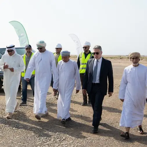 Undersecretary of the Ministry of Heritage and Tourism reviews progress of \"Al Nakheel\" project