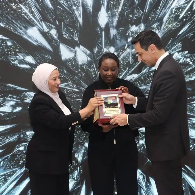 شركة فيليب موريس الأردن تختتم برنامج تمكين المرأة في ناعور بتخريج 80 مشاركة