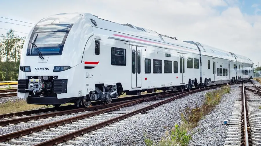 Egypt seals rail deals to localize 500 AC coaches, boost fleet modernization