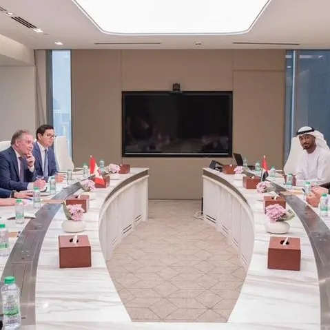 الإمارات وكندا تبحثان فرص تنمية الشراكات الاقتصادية في أنشطة الذكاء الاصطناعي والتكنولوجيا المتقدمة