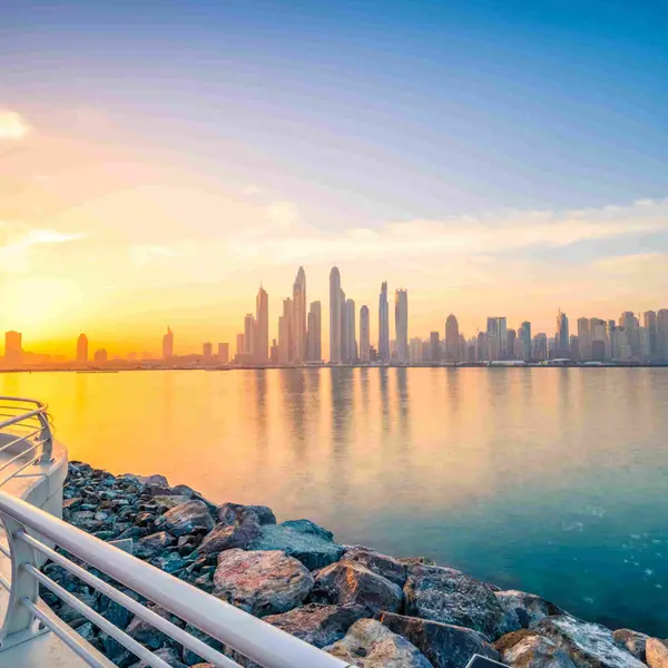 Stirling Hospitality Advisors partners with Avenew Development to launch the St. Regis Residences on Dubai Islands