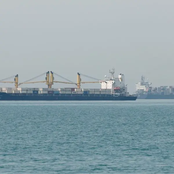Oil jumps on Mideast missiles while AI bulls carry stocks higher