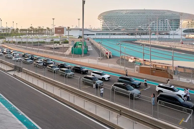 أومودا وجايكو تستضيف أكثر من 350 مشاركاً في أول فعالية قيادة مجتمعية في أبوظبي على حلبة مرسى ياس