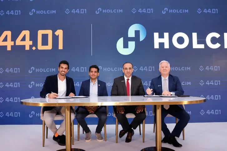 UAE Project Unites Holcim And Omani Startup 44.01 For Cement Decarbonisation Pilot