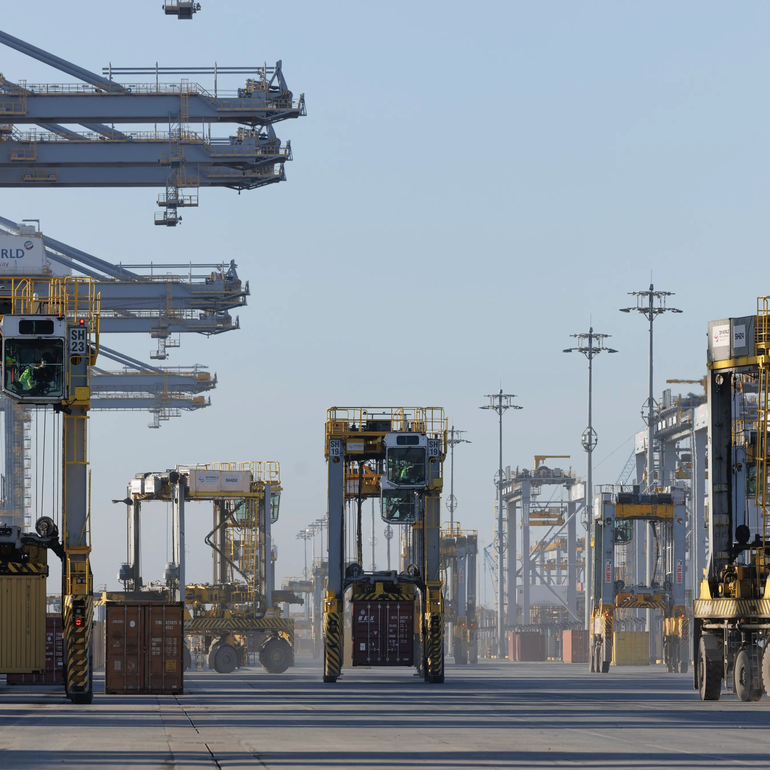 DP World’s 2025 profit jumps 32%; warns of persisting uncertainty