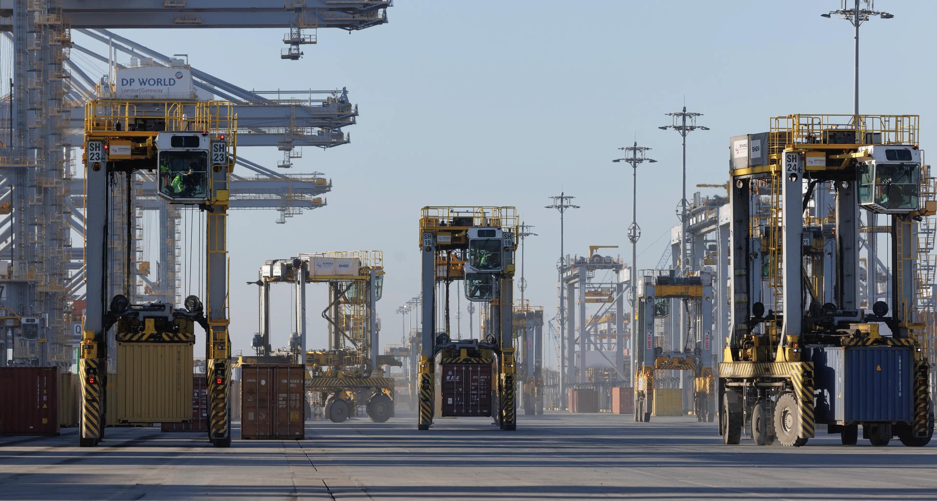 DP World’s 2025 profit jumps 32%; warns of persisting uncertainty