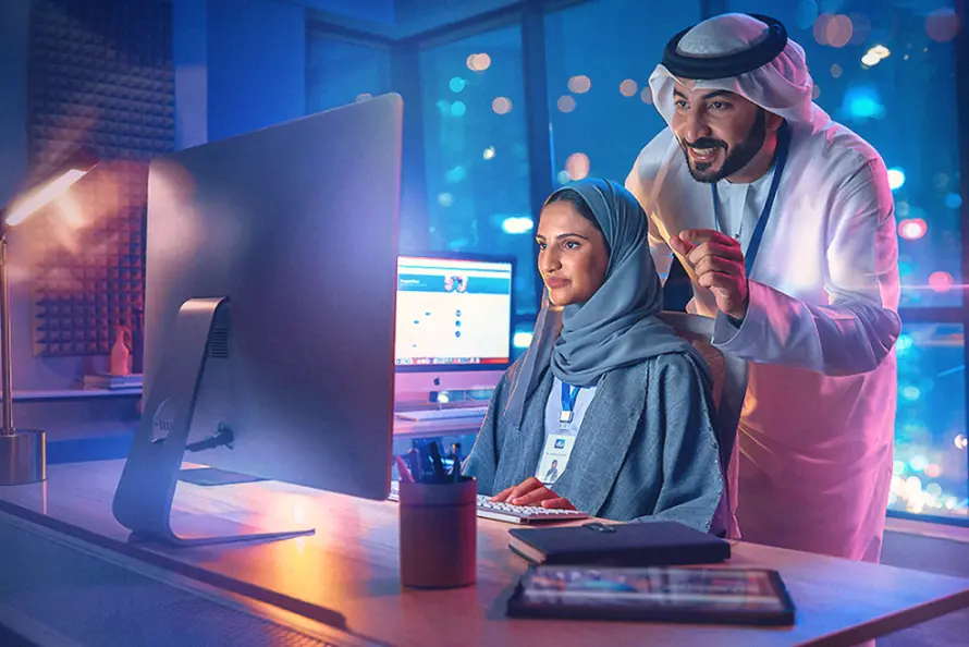Du invites UAE nationals to apply for 2025 Future X Graduate programme