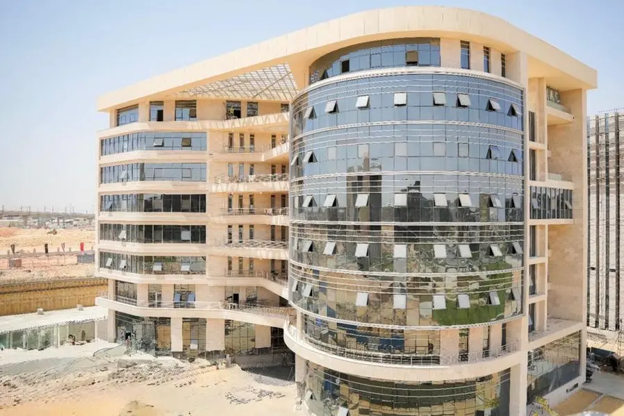 \\u0623\\u0639\\u0644\\u0646\\u062A \\u0634\\u0631\\u0643\\u0629 \\u0633\\u064A\\u0627\\u0643 \\u0644\\u0644\\u062A\\u0637\\u0648\\u064A\\u0631 \\u0627\\u0644\\u0639\\u0642\\u0627\\u0631\\u064A \\u0639\\u0646 \\u0627\\u0644\\u0628\\u062F\\u0621 \\u0641\\u064A \\u062A\\u0633\\u0644\\u064A\\u0645 \\u0645\\u0634\\u0631\\u0648\\u0639\\u0647\\u0627 \\u0627\\u0644\\u0648\\u0627\\u0639\\u062F \" The Central \\u2013 \\u0627\\u0644\\u0639\\u0627\\u0635\\u0645\\u0629 \\u0627\\u0644\\u0625\\u062F\\u0627\\u0631\\u064A\\u0629 \\u0627\\u0644\\u062C\\u062F\\u064A\\u062F\\u0629\"\\u060C \\u062D\\u064A\\u062B \\u0623\\u0646\\u0647\\u062A \\u0627\\u0644\\u0634\\u0631\\u0643\\u0629 \\u062A\\u0633\\u0644\\u064A\\u0645 70% \\u0645\\u0646 \\u0648\\u062D\\u062F\\u0627\\u062A \\u0627\\u0644\\u0645\\u0634\\u0631\\u0648\\u0639 \\u0628\\u0627\\u0644\\u0641\\u0639\\u0644\\u060C \\u0635\\u0648\\u0631\\u0629 \\u0645\\u0642\\u062F\\u0645\\u0629 \\u0645\\u0646 \\u0627\\u0644\\u0634\\u0631\\u0643\\u0629