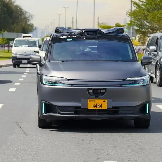 Dubai RTA launches commercial operations involving autonomous taxis