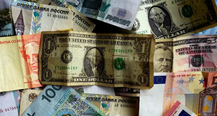 Sterling drops versus yen, dollar and Swiss Franc after Russian warning