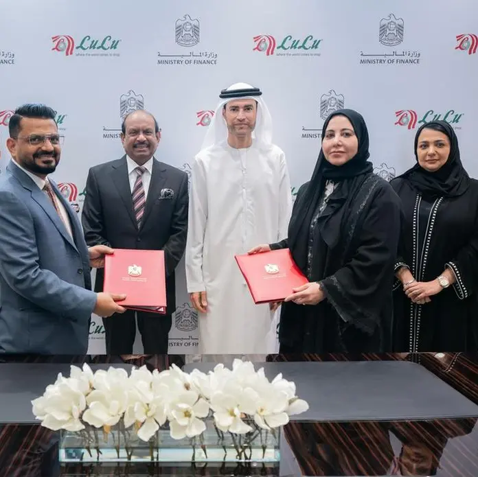 Ministry of Finance and Lulu Hypermarket sign strategic agreement to provide exclusive deals for federal catalogue